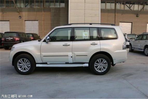 18款进口三菱帕杰罗V97五门版报价解析