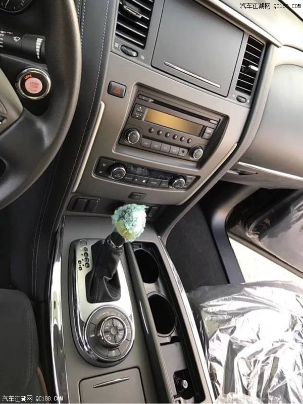 18款进口车中东版尼桑途乐4.0评测体验