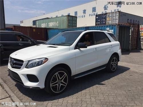 18款奔驰GLE400中东版白色现车价格解读