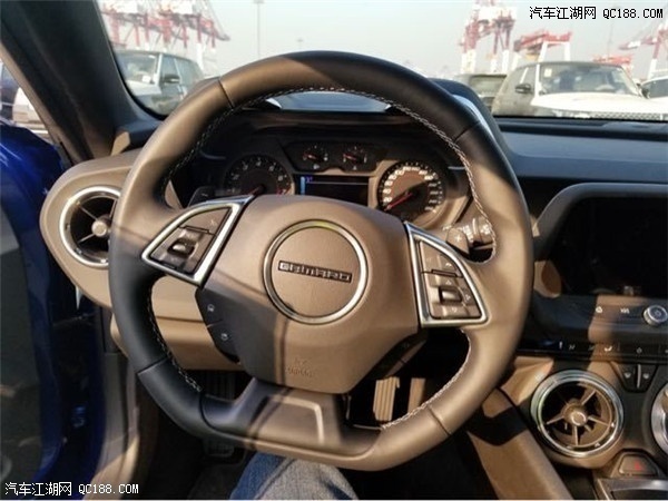 2018款平行进口车雪佛兰科迈罗到店实拍