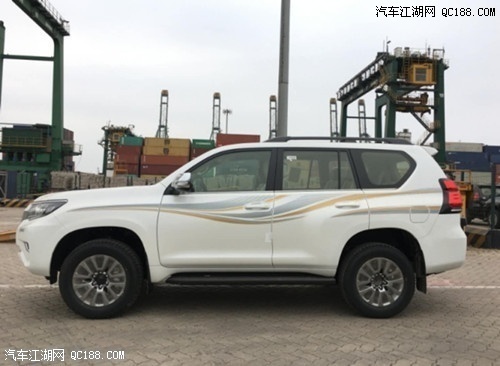 18款中东版进口丰田霸道2700实拍感受
