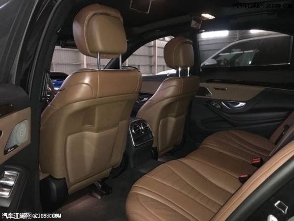 平行进口车18款奔驰迈巴赫S560到店实拍