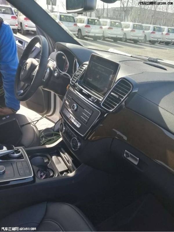18款奔驰GLS450加规版实车到店详细测评
