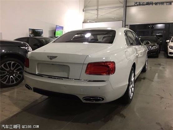 18款宾利飞驰V8白红四座店内现车实拍