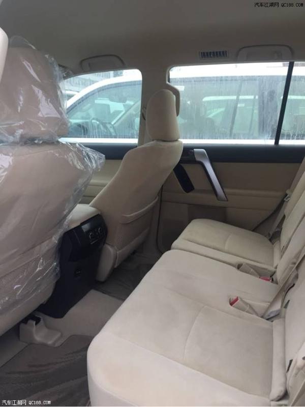 17款丰田霸道4000配置4缸全铝发动机解析