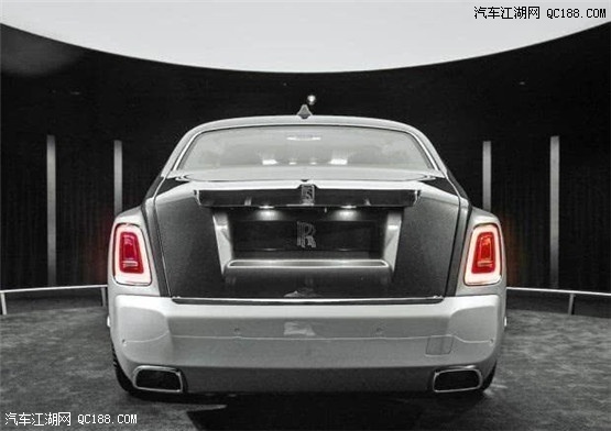 全新劳斯莱斯幻影加长版第八代车型实拍