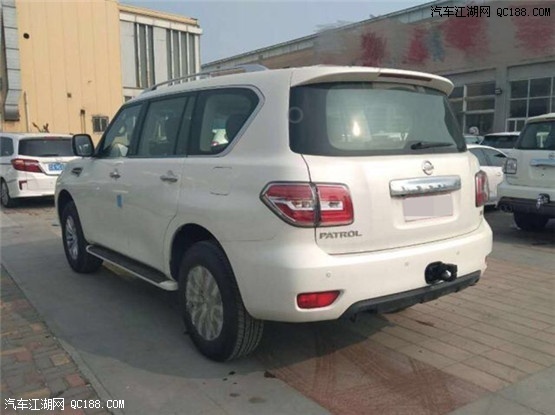 2018款日产尼桑途乐4.0SE-T2中东版评测