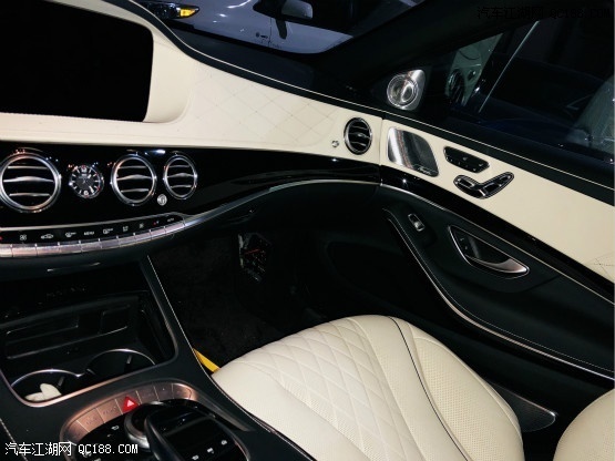 18款梅赛德斯奔驰-迈巴赫S560实测解析