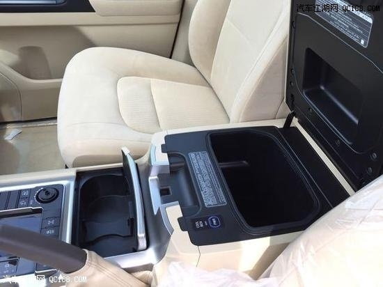 18款酷路泽4600中东版图片及价格解读