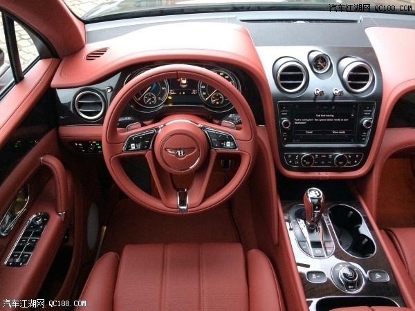 2018款宾利添越4.0T柴油欧规版性能体验