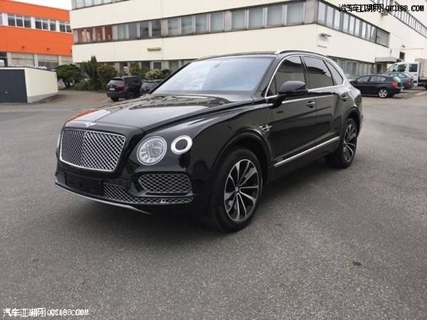 平行进口车18款宾利添越4.0TT到店实拍