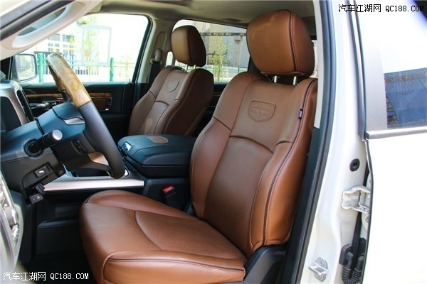 道奇公羊1500长角号进口现车配置性能