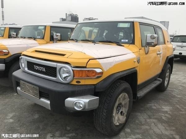 2018款丰田FJ酷路泽4.0自动双油箱版评测