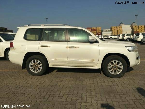 17���·��4600����V8����������ʵ��