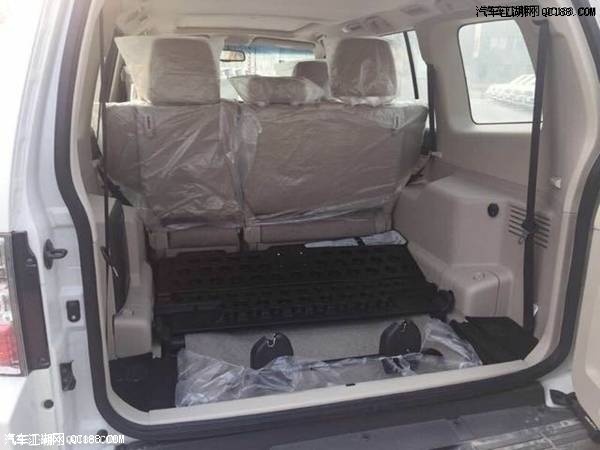 18款进口三菱帕杰罗V97最高配置现车实拍