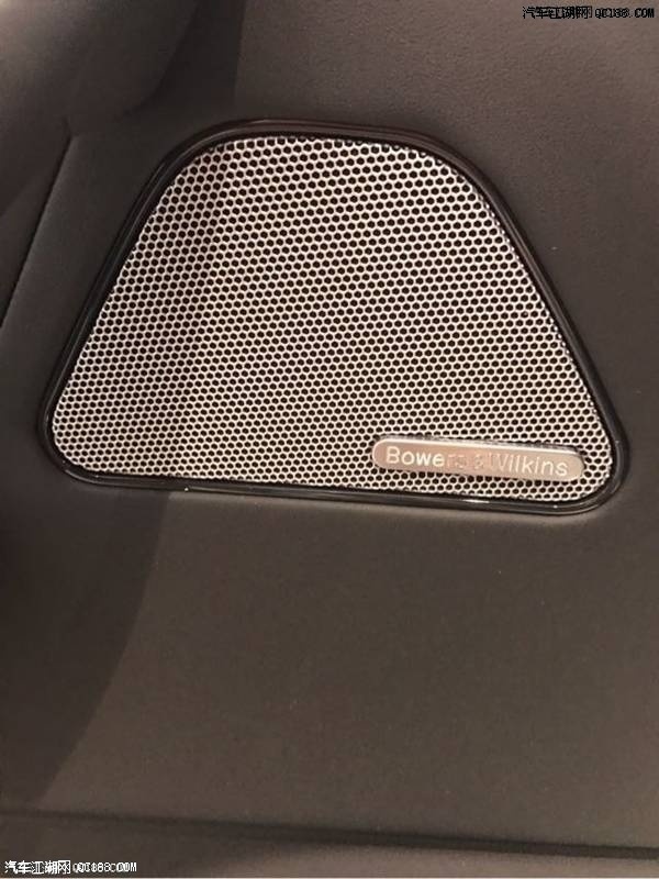 18款玛莎拉蒂莱万特SUV港口现车实测评价