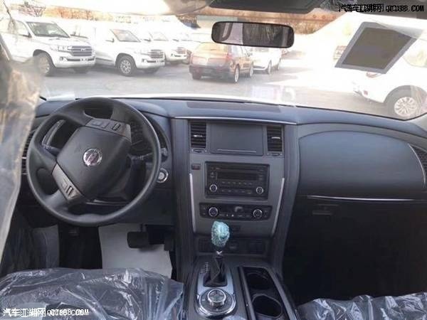 2018款尼桑途乐4.0港口现车到店图解