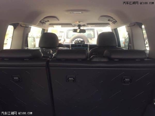 17款丰田FJ酷路泽中东版报价及图片实拍