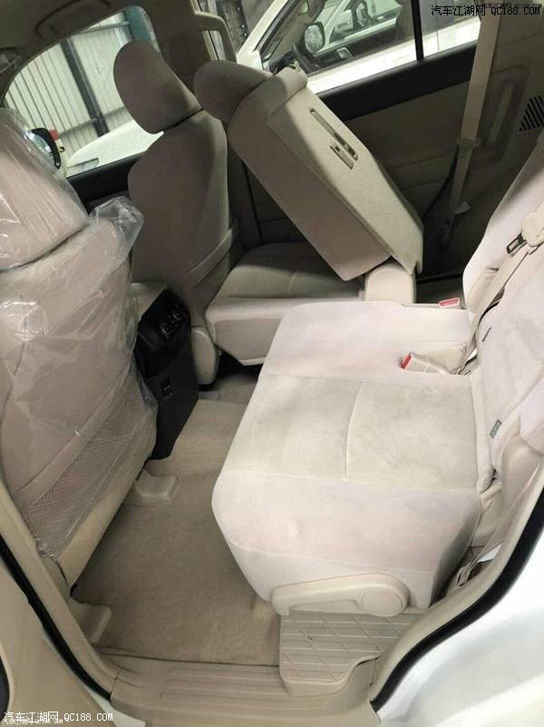 18款霸道柴油版3000现车提车优惠报价体验