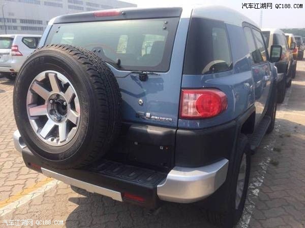 17款丰田FJ酷路泽中东版报价及图片实拍