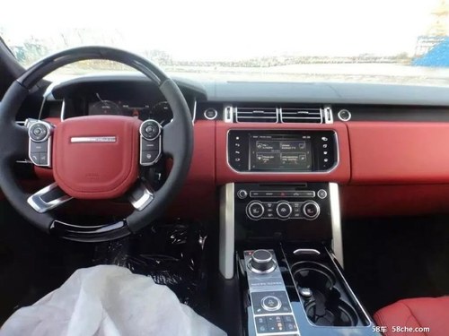 路虎揽胜5.0T黑曜限量版顶级奢华座驾