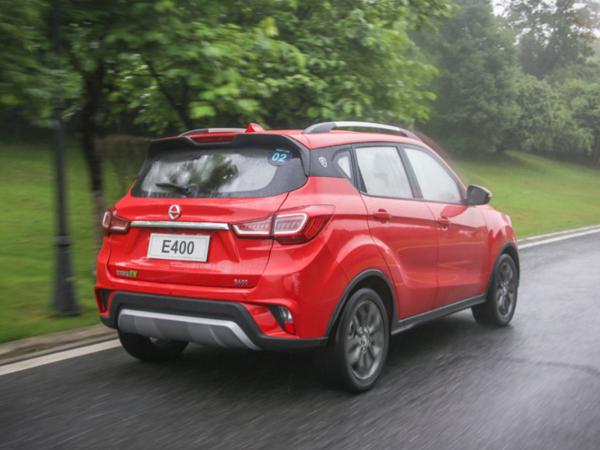 原创2018款江铃E400试驾 一切都以实用为主