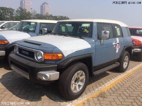 17款丰田FJ酷路泽中东版报价及图片实拍