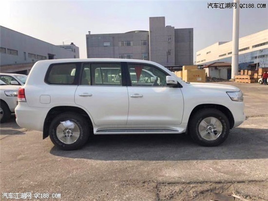 18款兰德酷路泽5700 EXR无窗版配置报价