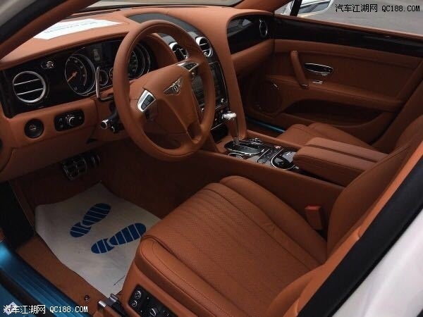 18款宾利飞驰4.0T V8S 528匹马力版报价