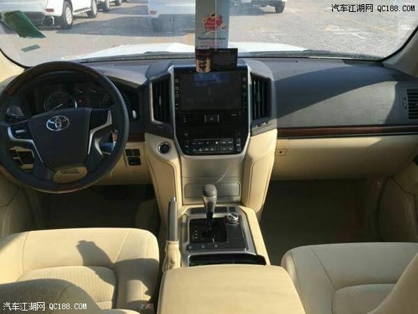 17���·��4600����V8����������ʵ��