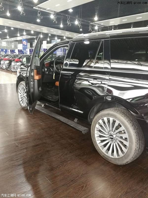 18款进口林肯领航员加长版全尺寸SUV解析