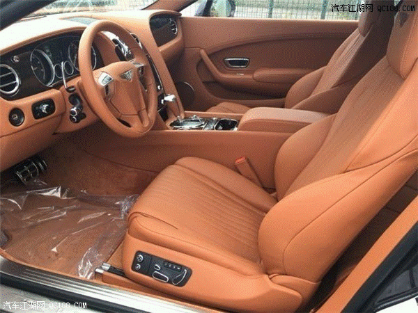 18款美规宾利欧陆GT V8发动机动力解析