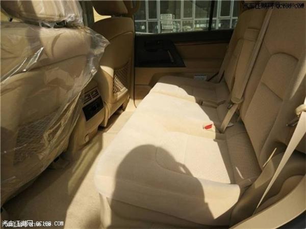 天津港18款丰田酷路泽4000越野性能评测