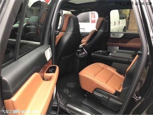 奢华媲美私人飞机 18款林肯领航员报价