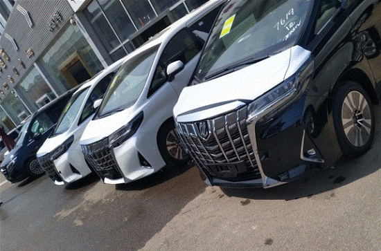 19款丰田埃尔法3.5L八速报价及图片解读