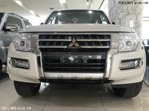 轻松征战达喀尔 18款帕杰罗中东版报价