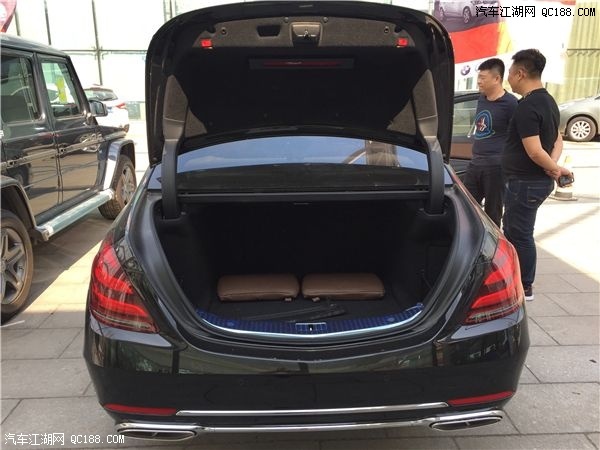 18款奔驰迈巴赫S560 4.0T加版油耗实测