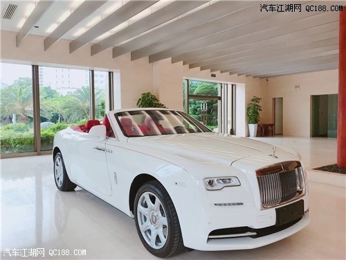 两门四座跑车 18款劳斯莱斯魅影试驾体验
