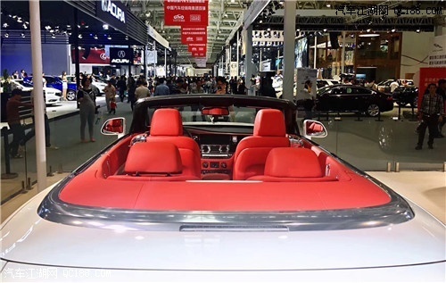 两门四座跑车 18款劳斯莱斯魅影试驾体验