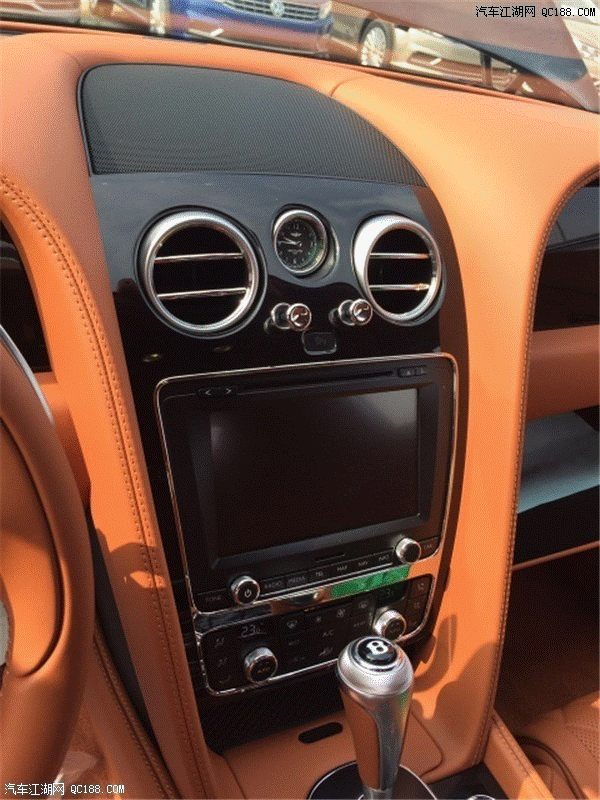 18款美规宾利欧陆GT V8发动机动力解析