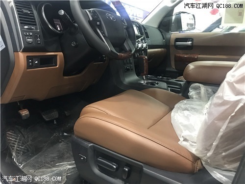 18款美规红杉白金版全尺寸商务SUV报价