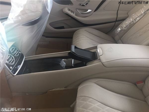 18款奔驰迈巴赫S560 4.0T V8加长版评测