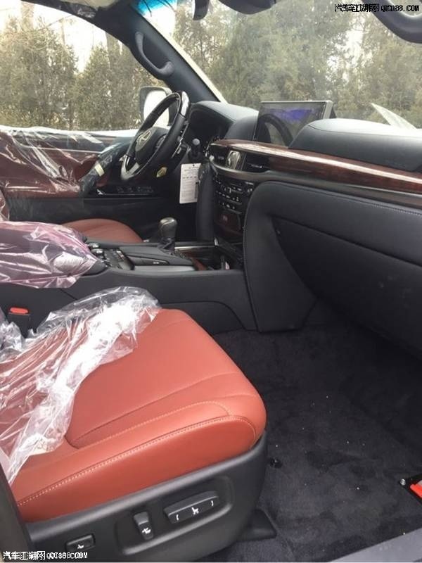18款雷克萨斯LX570高配限量版价格评测