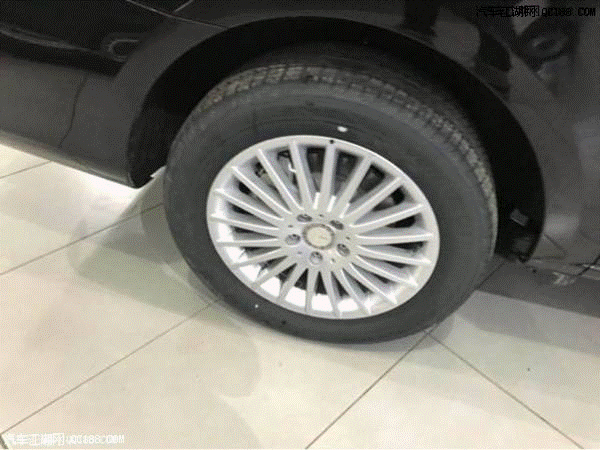 七座豪华商务车18款美规奔驰麦特斯报价