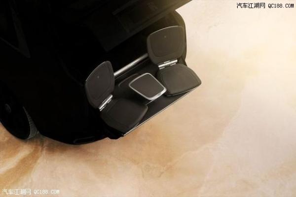 全球最奢华SUV 劳斯莱斯库里南接受预定