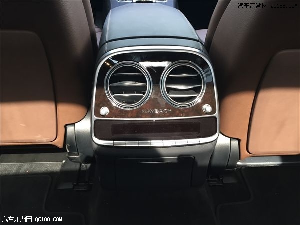 18款奔驰迈巴赫S560 4.0T加版油耗实测