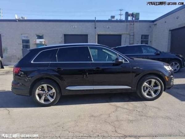 全新一代18款奥迪Q7 3.0T现车最新报价