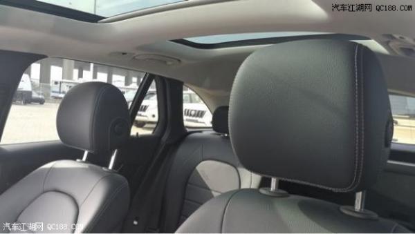 18款奔驰GLC300四驱墨版全景天窗现车报价