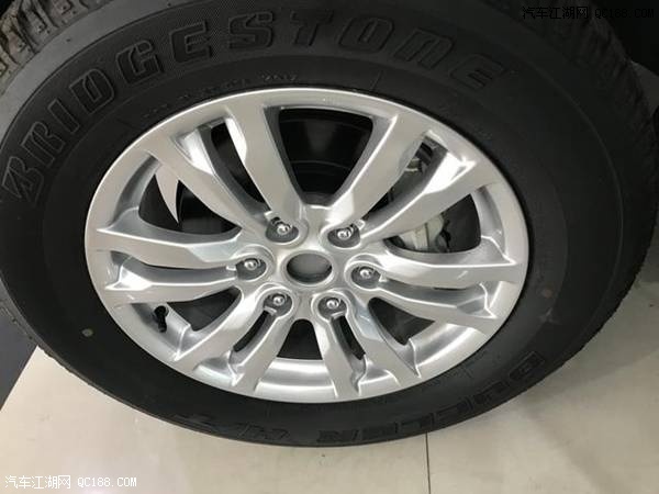 轻松征战达喀尔 18款帕杰罗中东版报价