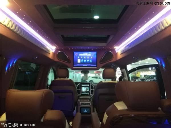 2018款奔驰V250商务平行进口车价格解读